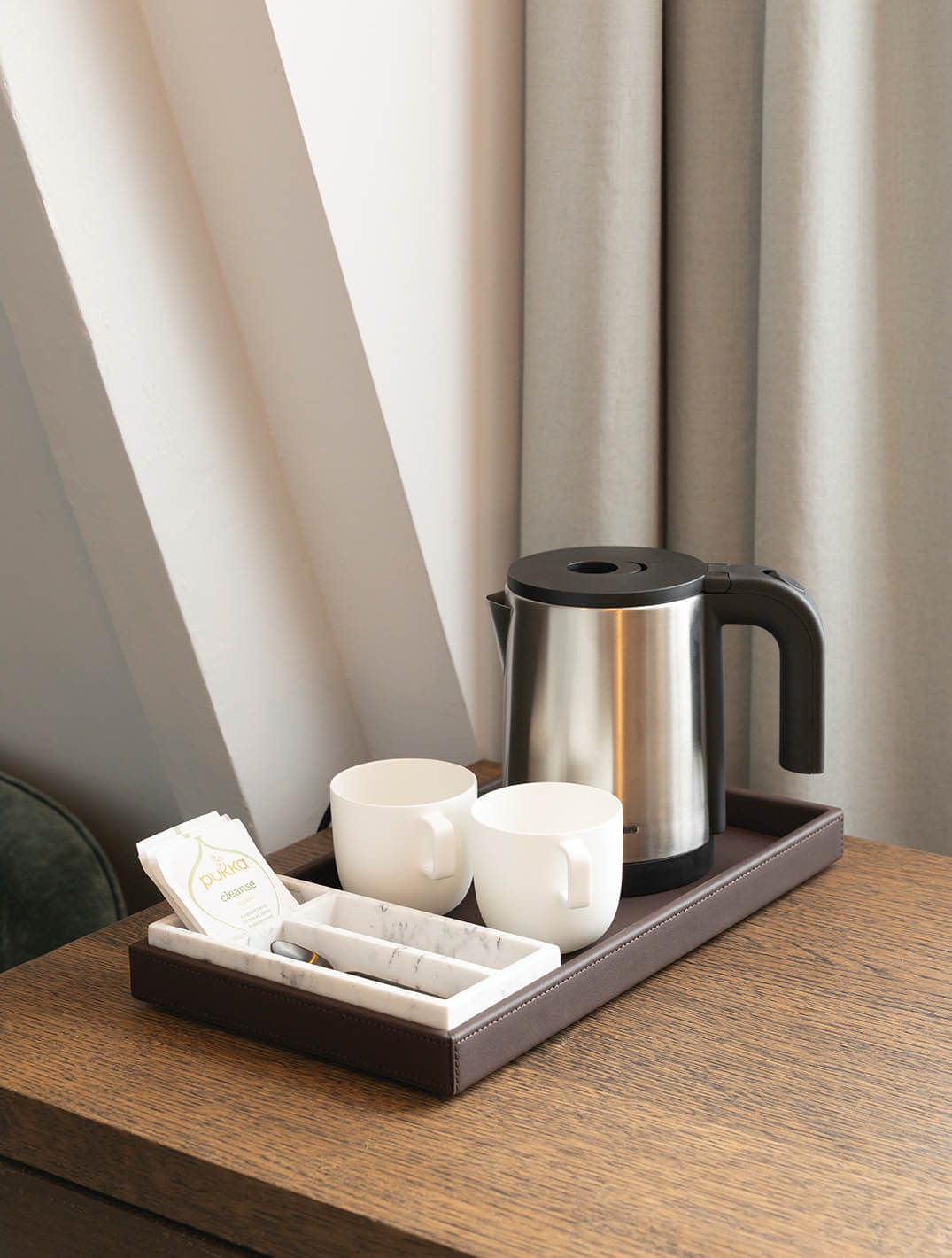 Ipala Amenity tray White marble - Accessories - Bentley
